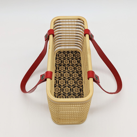 A rectangular hand-woven Suruga bamboo basket bag with a red leather handle and a vintage white silk drawstring inner pouch featuring a mist pattern – view 4